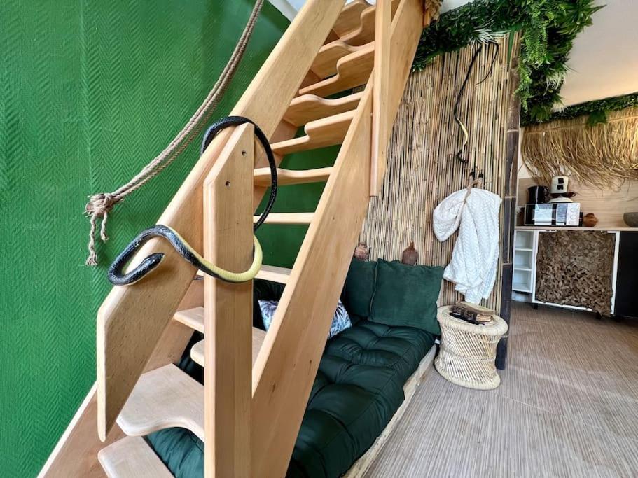 Nuit Dans La Jungle - Love Room Souppes-sur-Loing Екстер'єр фото